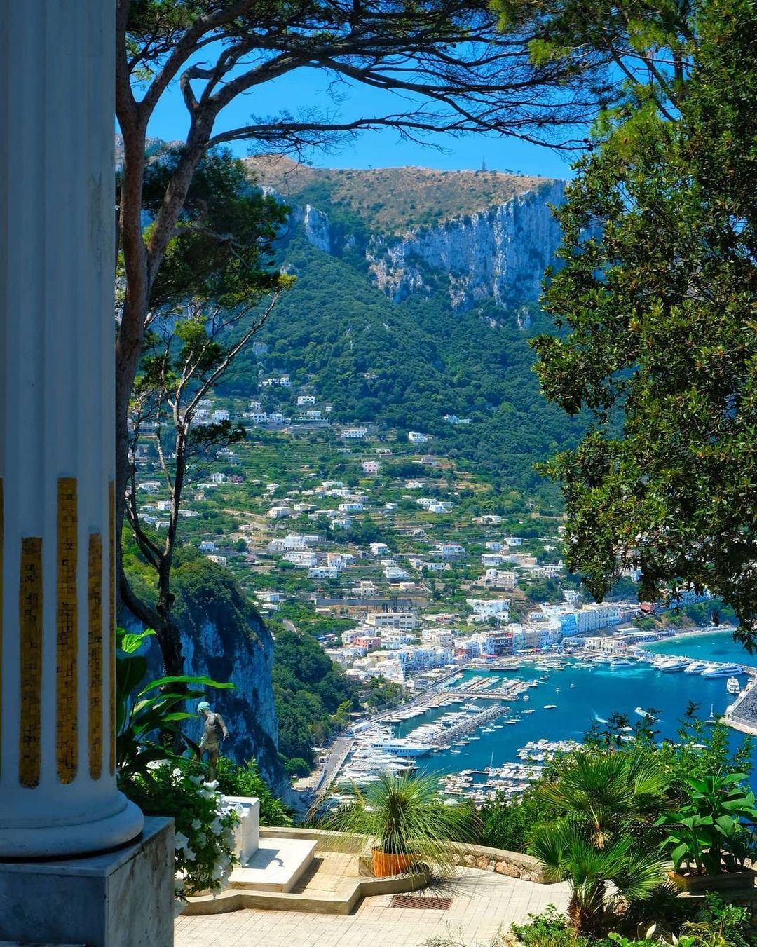 capri